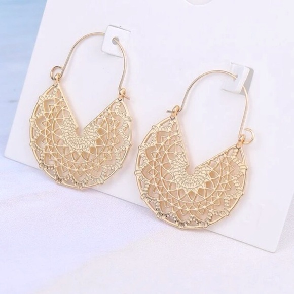 LAST PAIR- Basketweave Gold Hoop Earrings - Picture 2 of 5